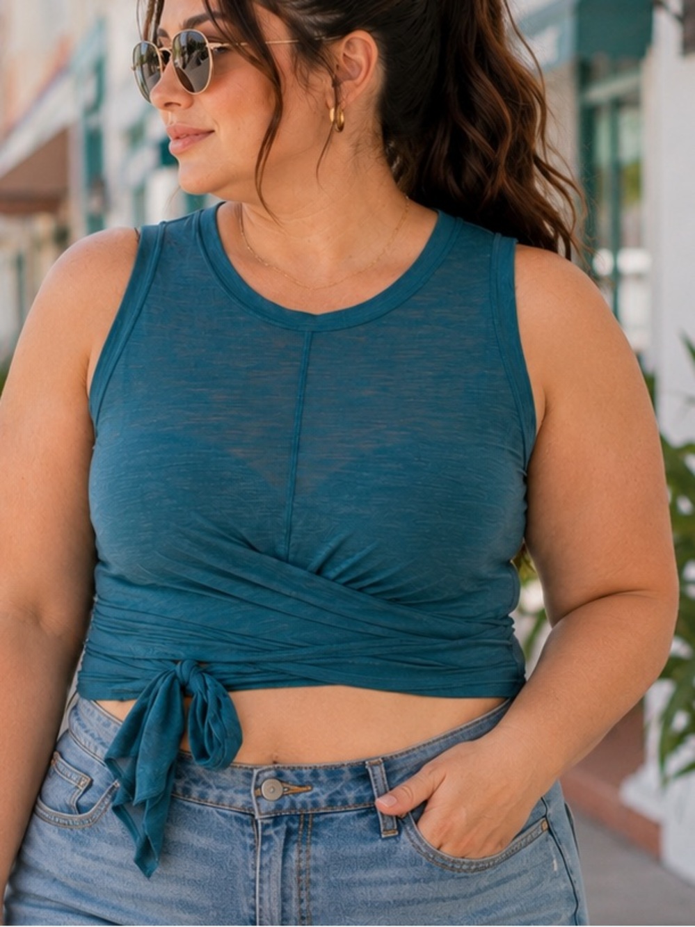 NWT Fabletics Ryan Tie Front Crop Tank XL Teal Tie Front Vacation Summer Top